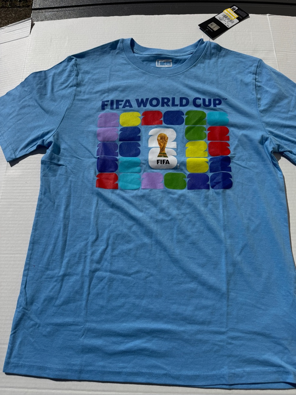 2026 FIFA men’s medium. NWT